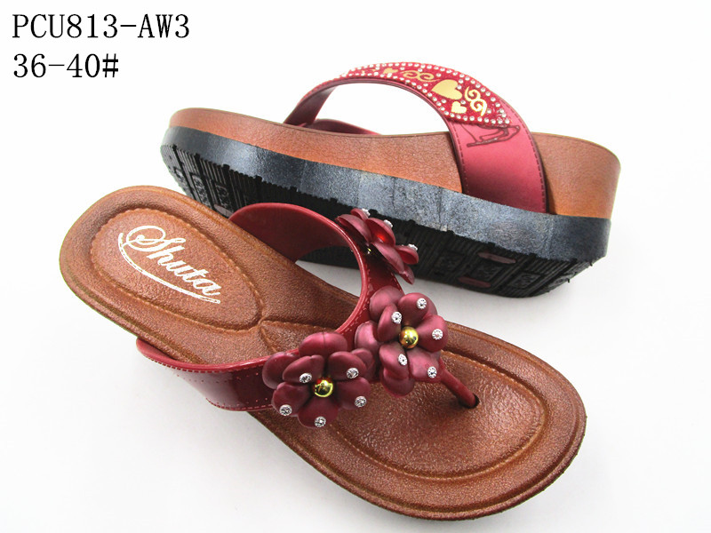 PCU813-AW3