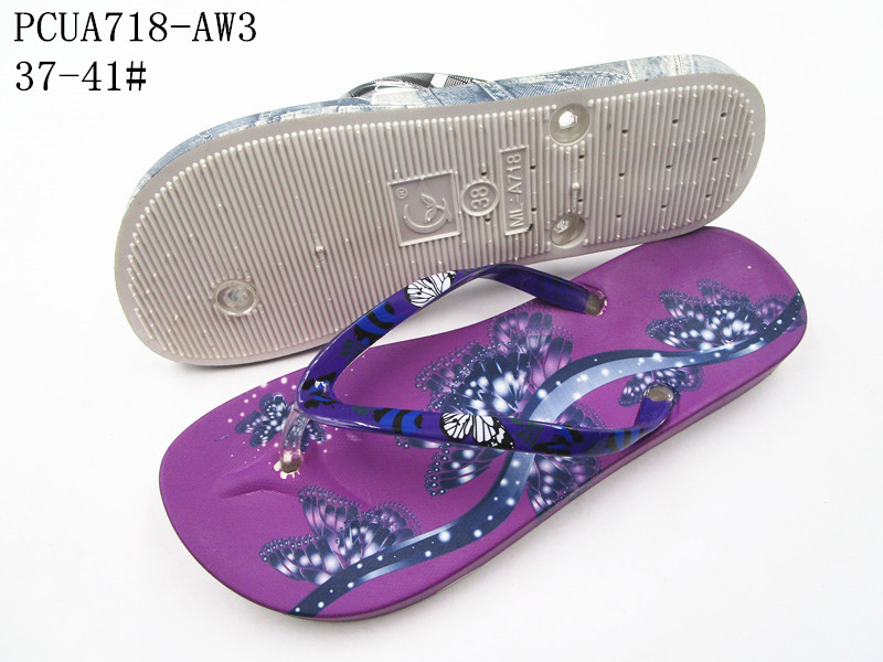 PCUA718-AW3